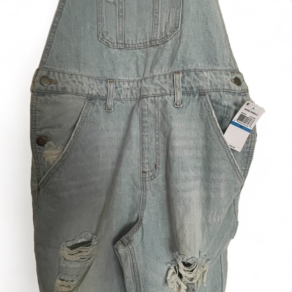 Tinseltown Rigid Ripped Overalls with Button Closures, Size XL, NWT - Picture 6 of 15